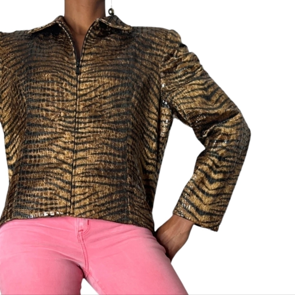 Town & Travel Vintage Brown And Black Animal Print Crop Jacket - Size 10